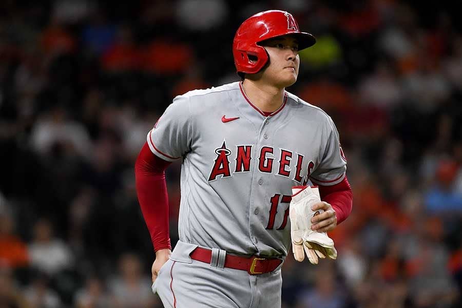 【MLB】大谷翔平にアルトゥーベが爆笑　塁上で生まれた交流に米記者関心「絶対に面白い会話だ」