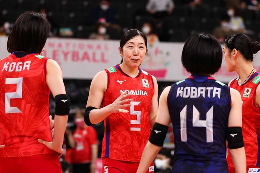 【レア・即購入OK】女子バレー選手サイン「木村沙織/大山加奈/荒木絵里香」 レア・即購入OK】女子バレー選手サイン「木村沙織/大山加奈/荒木絵里香