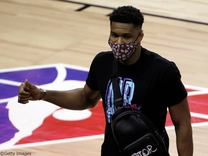 念願のNBA覇者となったバックスのアデトクンボに慢心なし「肩の荷がおりることはない」