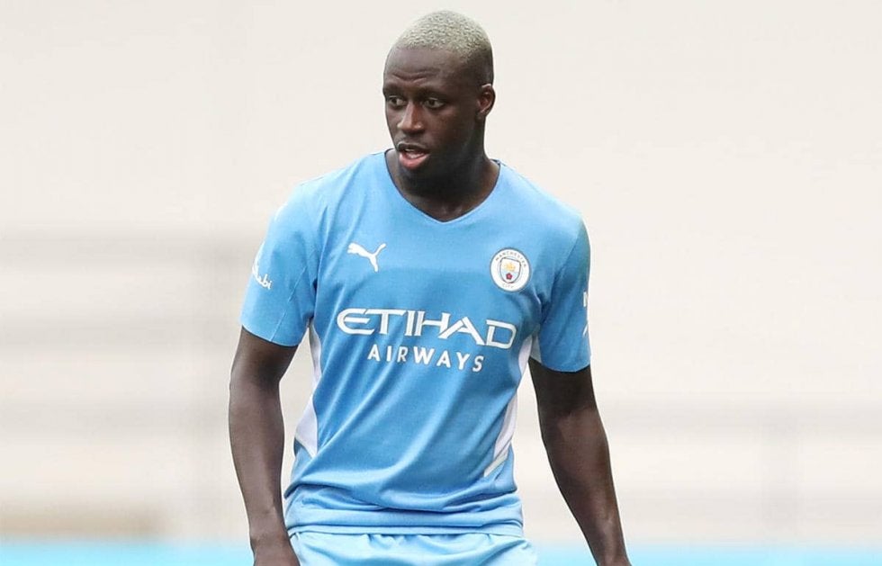 強姦等の容疑で起訴中のメンディ、『FIFA 22』から削除される