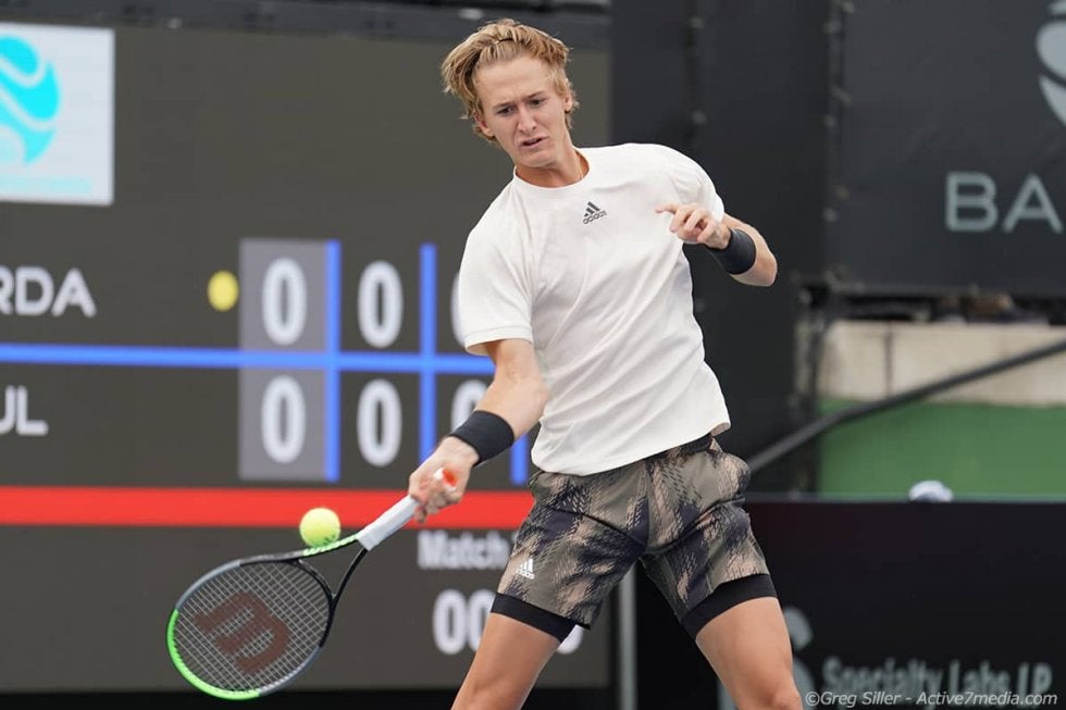 コルダ、1ヵ月ぶりの実戦で同胞のポールを撃破「第3セットはより良いプレーができた」[サンディエゴ・オープン]