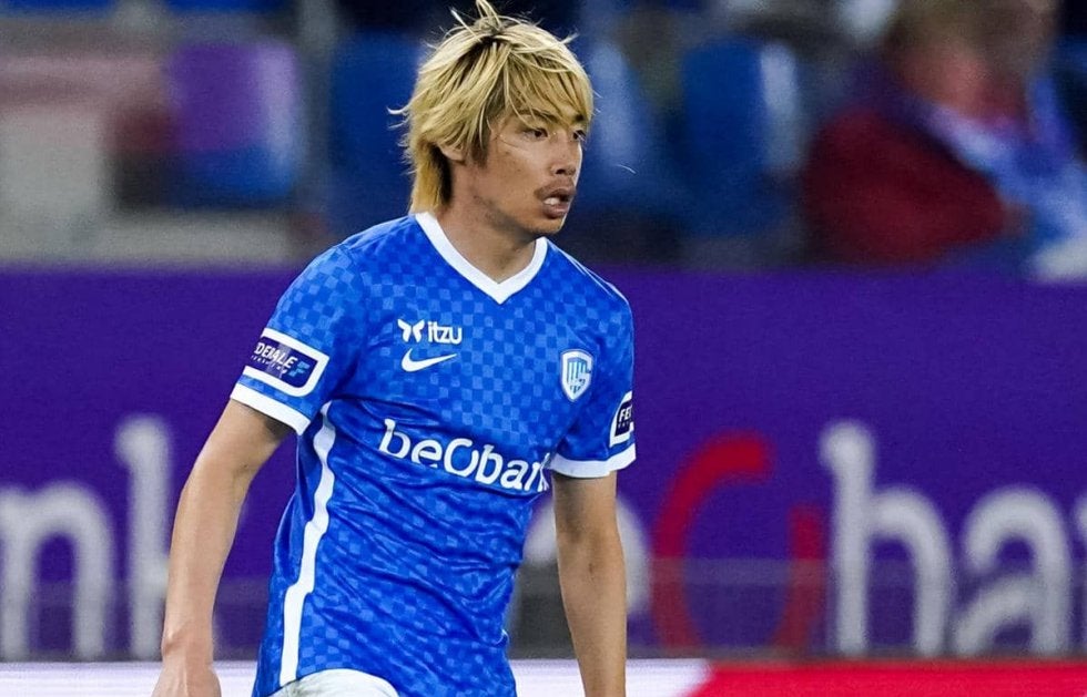 伊東純也がヘンクとの契約延長について言及「交渉は順調」、一方で移籍の可能性は「オープンなまま」