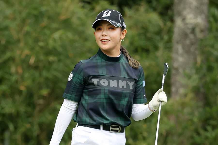 「かかと立ち素敵」　21歳吉田優利、カップイン時のポーズに反響「2枚目の可愛さよ」