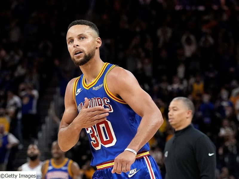 ホーム開幕戦で圧巻のショーを開演したカリー「自分のショットを心配したことはない」