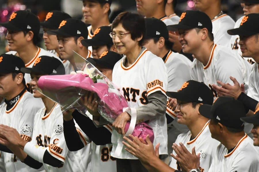 山中美和子さんが最後のアナウンス　巨人愛あふれる“美声”密着動画が話題