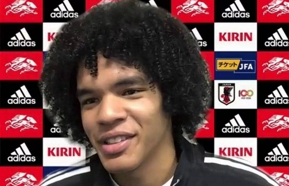 普段プレーする福島で日の丸デビュー、U-22日本代表DFチェイス・アンリが高校年代の選手の活躍に刺激「ヘディングは決めたかった」