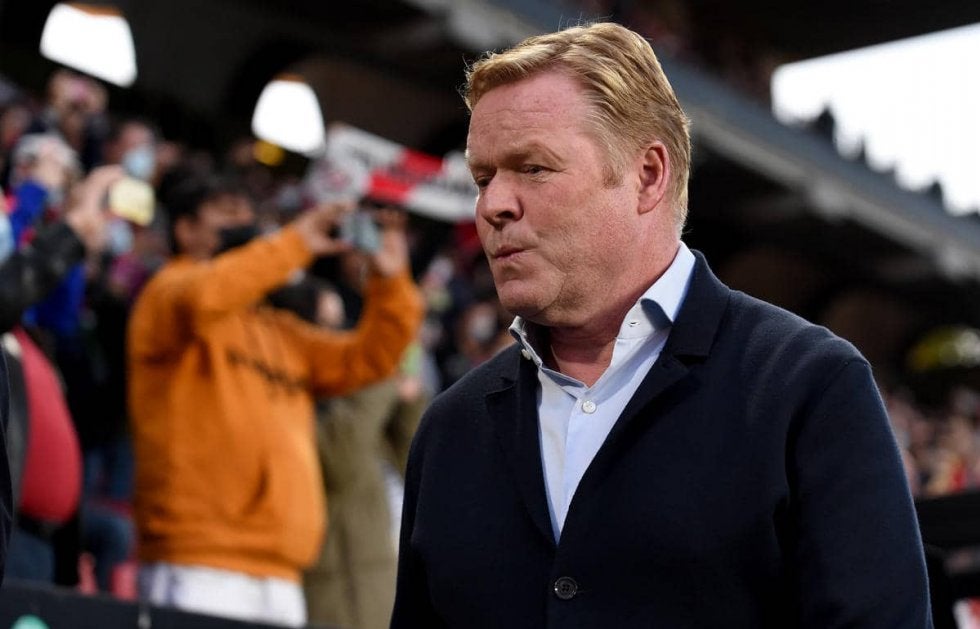 低調バルサ、クーマン監督の解任を発表…ラージョ戦後に会長が通達