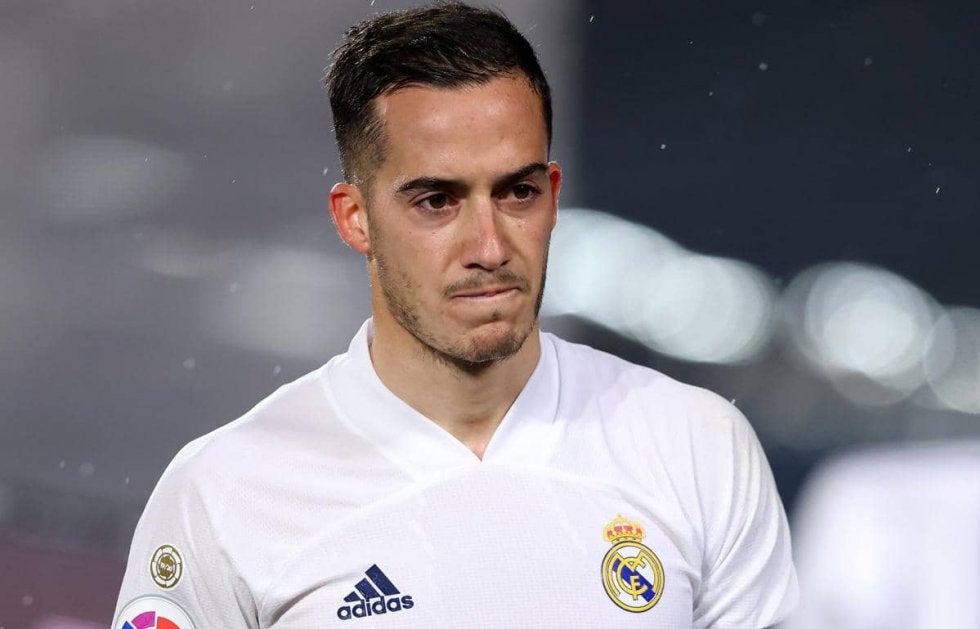 マドリー通算250試合出場達成のL・バスケス、親子で鍛え上げられた肉体美を披露