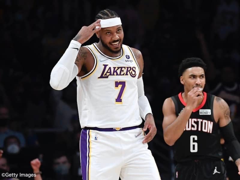 レイカーズがロケッツをホームで撃破…カーメロが23得点を挙げ、今季4勝目