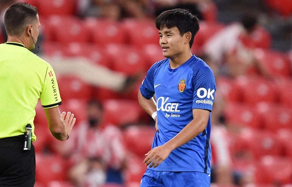 ガタイが良くなっている？ マジョルカが日本版ツイッター開設、久保建英がメッセージ「是非フォローお願いします」