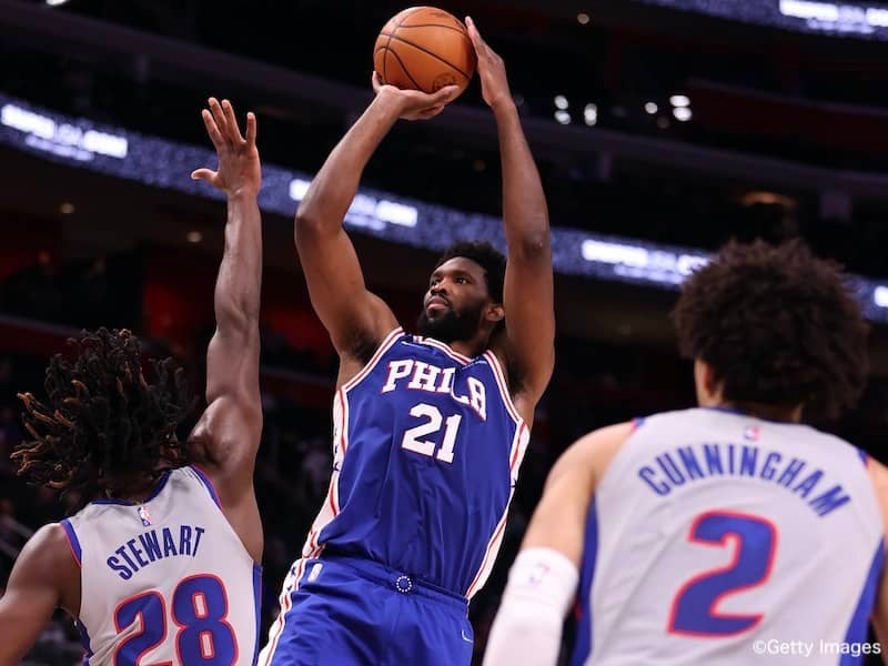 5連勝のシクサーズ、3連勝のジャズが東西の首位に…ヒートは連勝ストップ／NBA