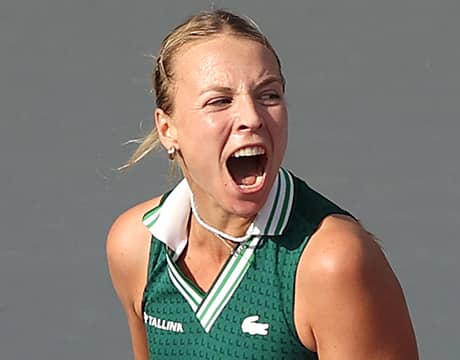 クレチコバ撃破で初戦白星