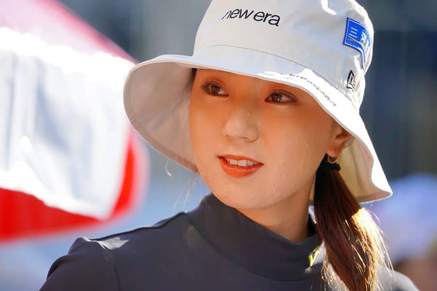 700万円BMWに「私も欲しい」と羨望の声　女子ゴルフ宮田成華の1枚が「かっこいい」