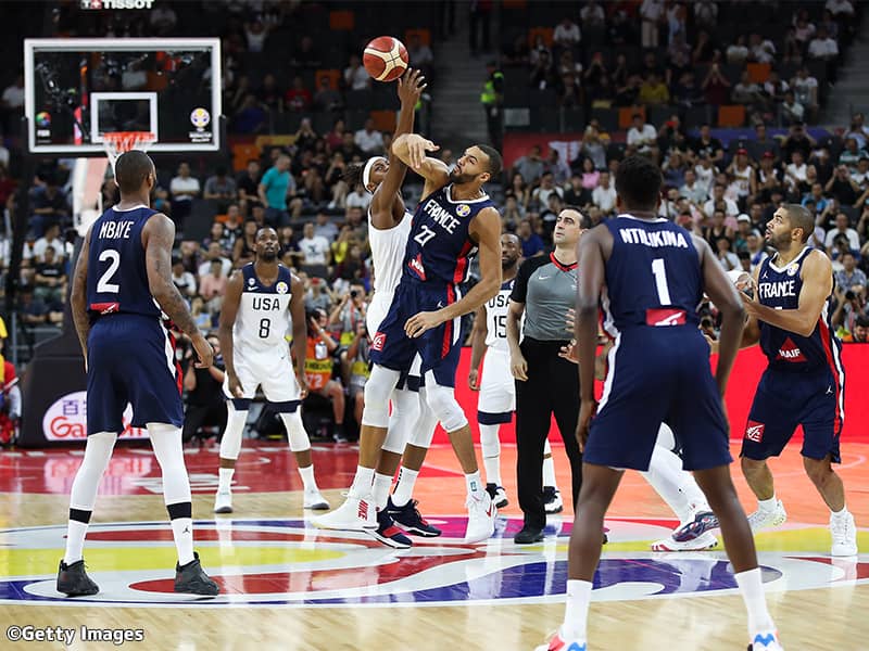 ターナーとゴベアが乱闘騒ぎについて言及…互いに譲らない姿勢か？