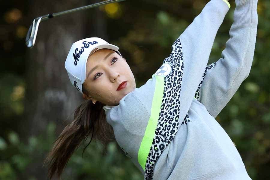 700万円BMWが「思わず欲しくなる」　女子ゴルフ宮田成華の1枚が反響拡大「似合うね」