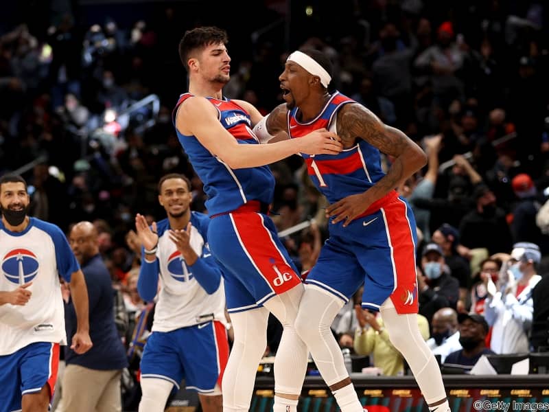 ウィザーズが5連勝で東1位をキープ…サンズは破竹の9連勝で首位猛追／NBA