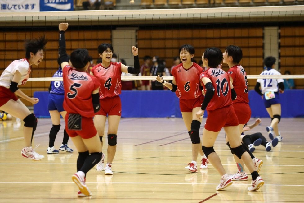 男子 松阪工、女子 三重が優勝【春高バレー2022三重県予選】