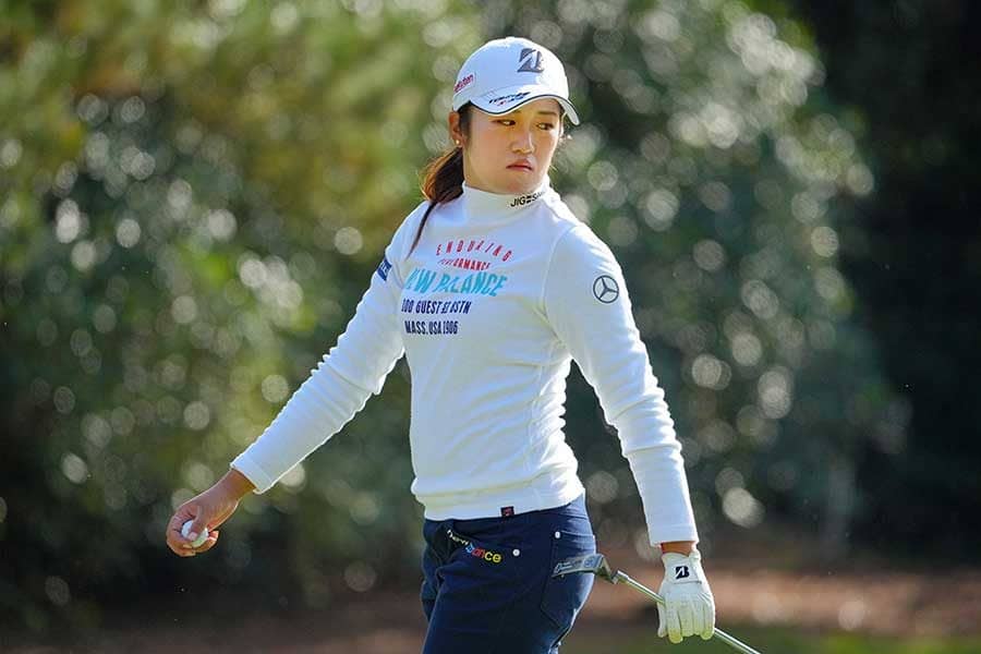 古江彩佳に10打差つけられた稲見萌寧　不調で25位「私がくじけてコーチも困っていた」