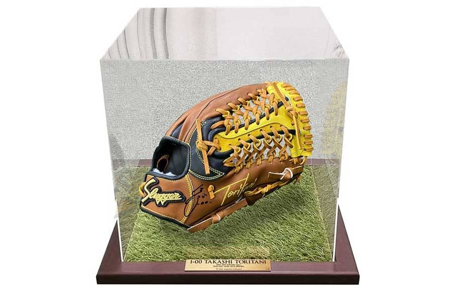 世界の芹澤No.1 鳥谷敬氏 引退記念メモラビリア ロッテ鳥谷敬の引退記念メモラビリアグッズの抽選申込開始 全品直筆