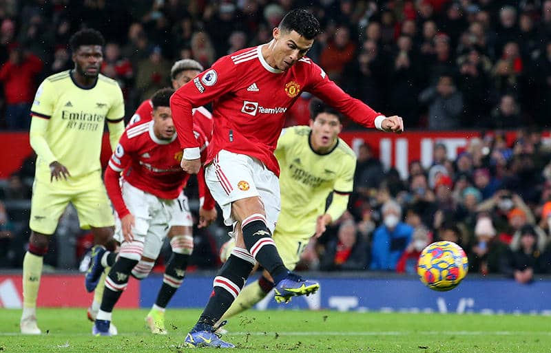 C・ロナウドがキャリア800得点の大台に！　2発アーセナル戦後のSNSに心境＆決意記す