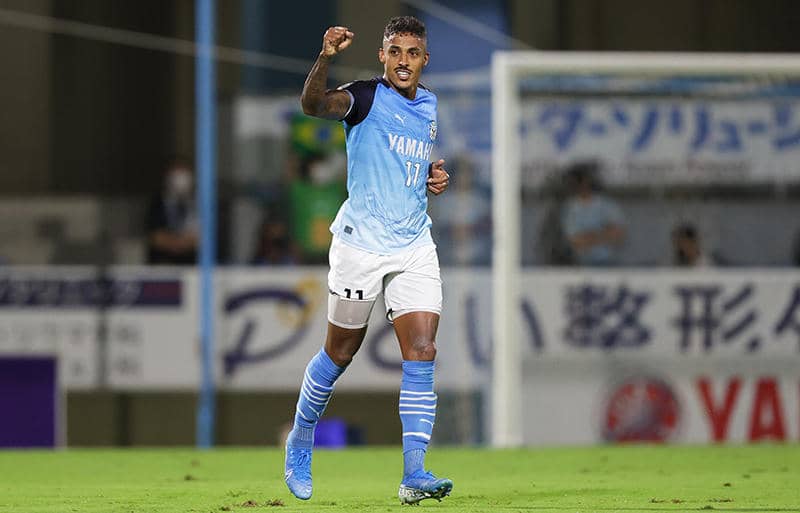 磐田主砲ルキアンが22ゴールでJ2得点王！　京都FWピーター・ウタカを1得点差に抑えてトップスコアラーに