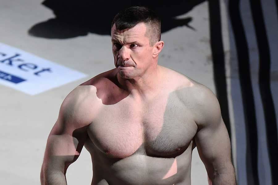 46歳ミルコ、激似の18歳息子との2ショットに海外驚愕「コピペ」「ネクストクロコップ」【名珍場面2021】