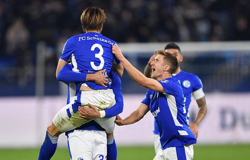 シャルケ板倉滉が果敢な攻撃参加から移籍後初弾！　チームも上位から勝利《ブンデスリーガ2部》