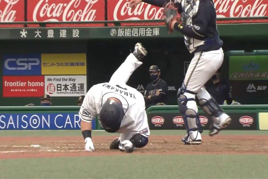 打席でヨガは「山川のイメージ」？　マン振り後の“衝撃ポーズ”が「ほんと印象的」