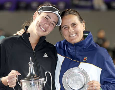 マルティネス 最優秀コーチに