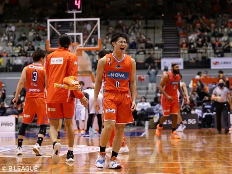 終盤に大逆転劇を演じた広島「最後の最後まで全員がエナジーを持ったプレーをした」