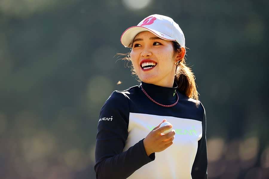 女子ゴルフ年間表彰式　古江彩佳がMVP＆新人賞2冠、渋野日向子はベストショット賞