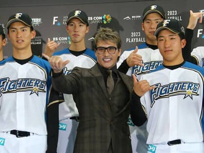 ラミレスが２０２１年のパ・リーグを総括。来季の期待はロッテ。新庄ビッグボスへは「勝てない時期にどんな態度を見せるのか」に注目