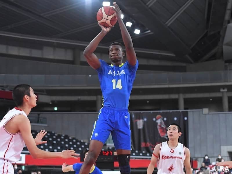 帝京長岡が第3Qに県立小林を突き放して準決勝へ／ウインターカップ男子準々決勝