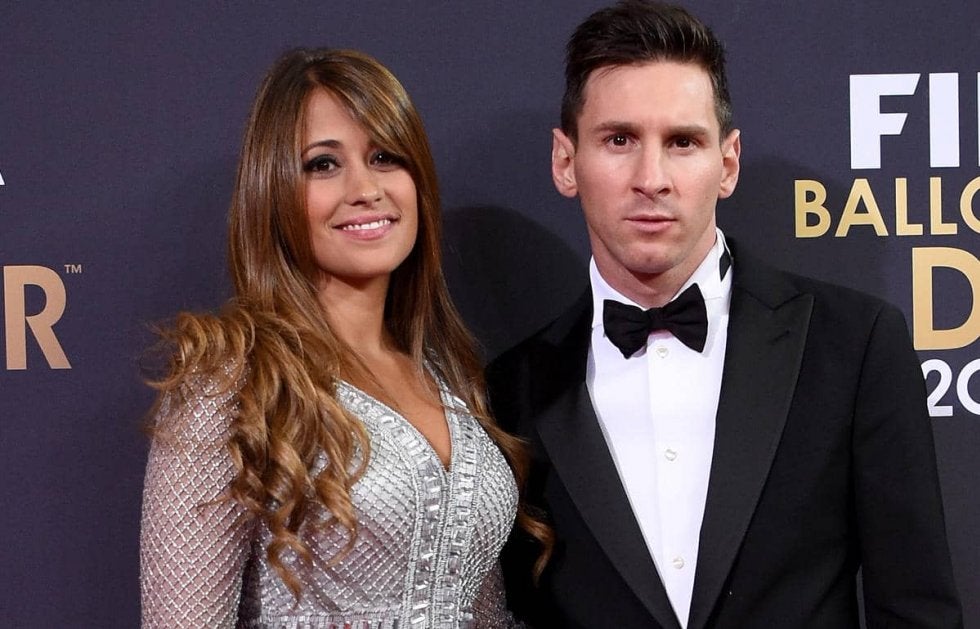 メッシ オン ザ ステージ バンドに合わせ壇上で妻 ロクソさんとダンス サッカー スポーツブル スポブル