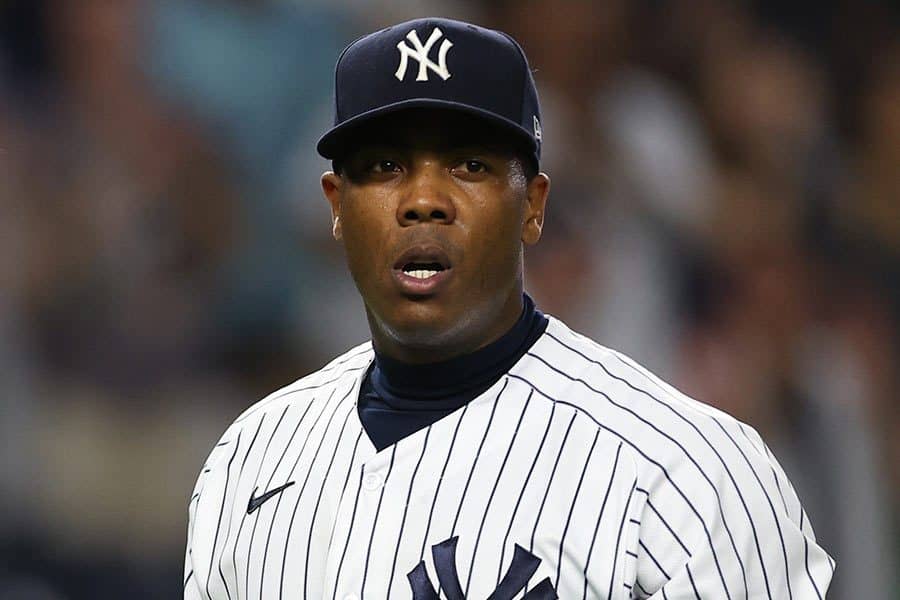 【MLB】ピンクのTシャツが破れそう…　史上最速男の極太二の腕をファン称賛「100点満点」