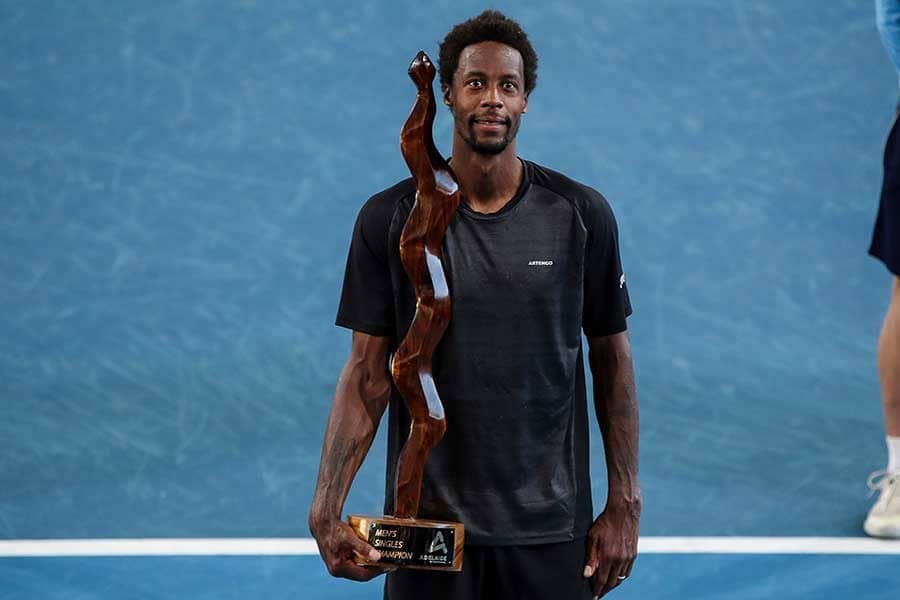 試合中にボールボーイを“救出”　咄嗟に動いた仏テニス選手に称賛「グレートガイだ」