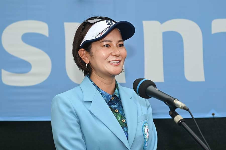 第1子出産した宮里藍、娘との2ショット初公開に反響「涙しました」「ママのお顔に」