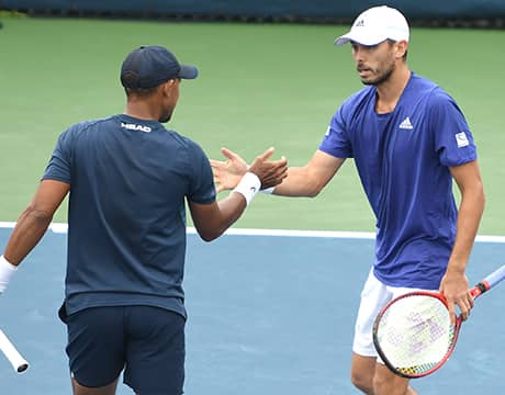 マクラクラン勉組が初戦突破