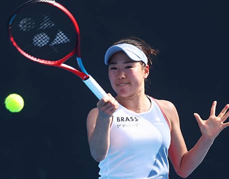 日比野菜緒 逆転で複2回戦へ