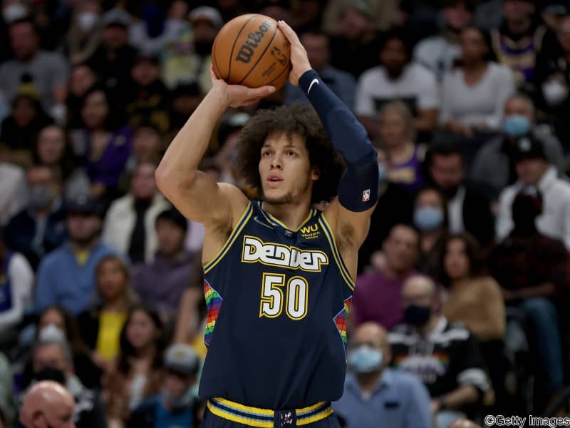 ブルズとペイサーズが連敗ストップ、ナゲッツは劇的弾で延長戦を制す／NBA