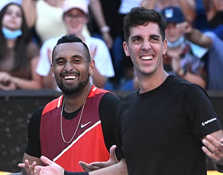 キリオス組、熱戦制し4強