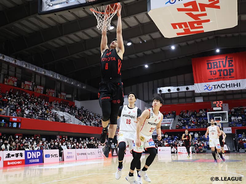 “ヲタ芸”で盛り上げ、加入後初ダンクで魅せた吉井裕鷹「どんな時でも狙っていきたい」