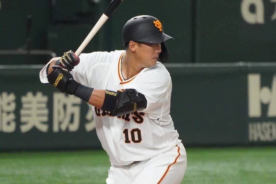 巨人・中田翔“ド迫力”フリー打撃に高まる期待「身体もオーラも違う」「この存在感」