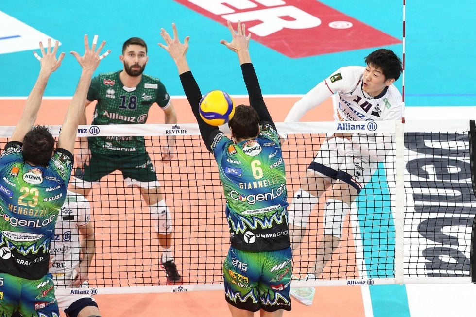 石川祐希のミラノ　首位ペルージャに敗れる