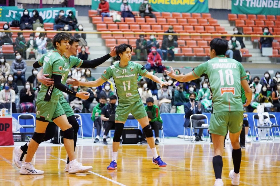 Vリーグの試合結果一覧と順位（V1男女・2月5日）