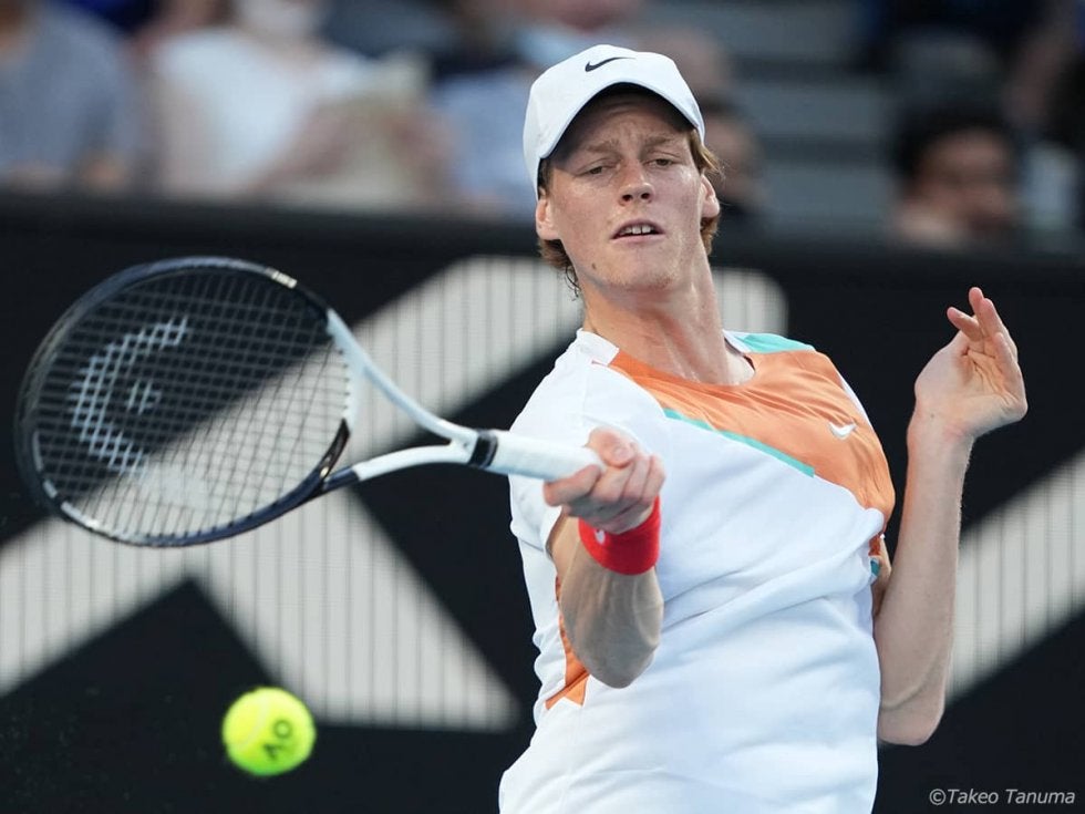 シナーがコーチングチームとの関係解消を発表「僕のために尽くしてくれたことすべてに感謝したい」