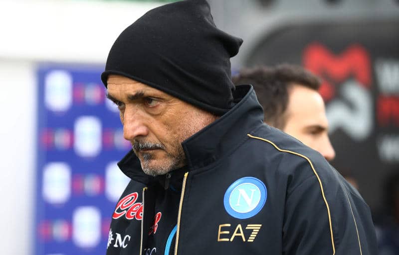 バルセロナとの大一番！ ナポリ指揮官「名前や街の期待に敬意を払って戦う」