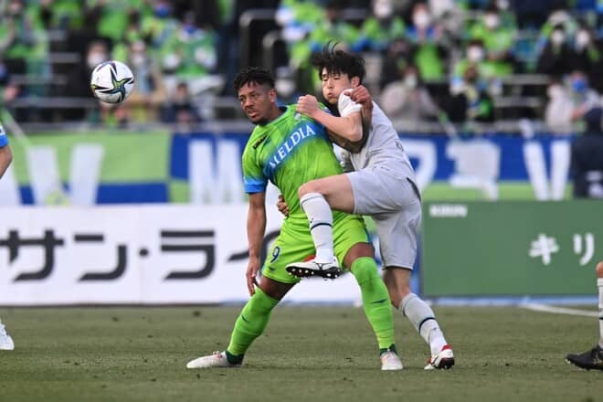 湘南が３得点で福岡を撃破 特に効いていたのはポストプレーで貢献した２トップ ルヴァン杯 サッカー スポーツブル スポブル