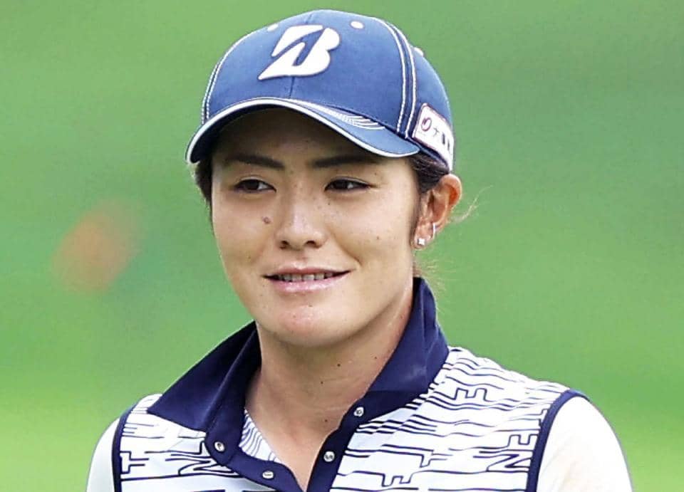 女子ゴルフ 渡辺彩香が結婚式を報告 和装姿のツーショットも披露 ゴルフ スポーツブル スポブル