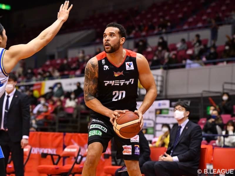 三遠がホームで滋賀に快勝…ハリスが26得点を挙げて第1戦のリベンジを果たす